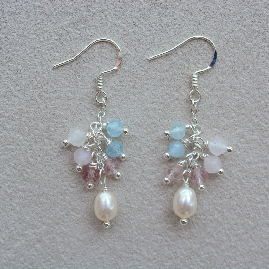 Pearl Earrings with Natural Crystal