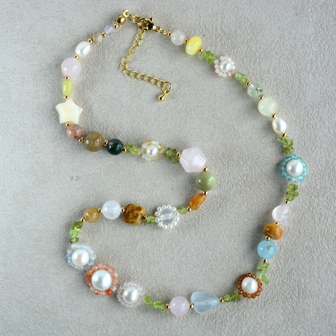 Daisy Necklace Handmade Flower Pearl Necklace Gemstone Jewelry